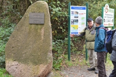 I22